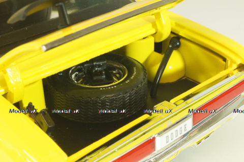 Dodge Challenger R/T 1970 from TV-Series NCIS, yellow, 12845, Greenlight 1:18