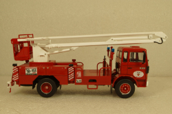 Renault VI JP 11 Piattaforma aerea, Pompieri Italy collection #37 1:43