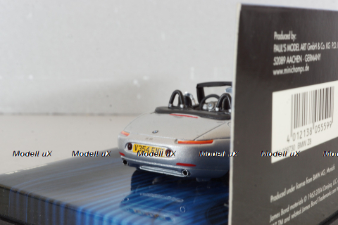 BMW Z8 (E52) 1999 James Bond  007 "World is Not Enough", silver, 436028730, Minichamps 1:43 Уценка!