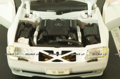 Mercedes-Benz SL 500 Cabriolet (R129) 1989, white, 08928, Revell 1:18