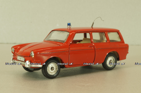 Volkswagen Variant 1600 L fire engine, red, Marklin 1:43 Уценка!