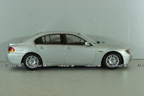 BMW 745i (E65) 2001, silver, 80430027858, Kyosho 1:18