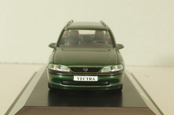 Opel Vectra Caravan (Vectra B) 1996, green, Schuco 1:43