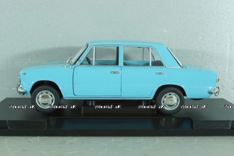Ваз-2101 Lada 1200 ,1970, bue, ISTTDC1801B Triple9 1:18