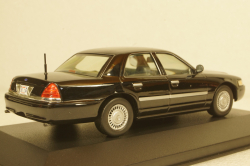Ford Crown Victoria 2000, MOC036, IXO 1:43