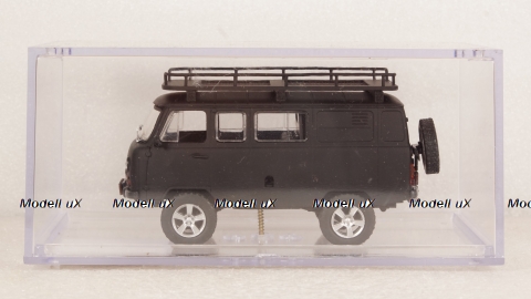 Уаз 453 offroad черный, Doc & Hummer Studio 1:43