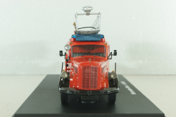 Mercedes L 6600  fire ladder 1951, red, 03091, Schuco 1:43