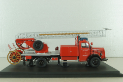 Mercedes L 6600  fire ladder 1951, red, 03091, Schuco 1:43