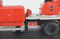Mercedes L 6600  fire ladder 1951, red, 03091, Schuco 1:43