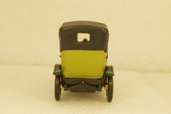 Руссо-Балт С24-40, А22, 2-х цветный, оливковый, Тантал/Радон 1:43