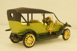 Руссо-Балт С24-40, А22, 2-х цветный, оливковый, Тантал/Радон 1:43