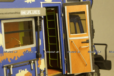 Зил-432730 Бычок 4х4 Кемпиг синий, KV мастерская 1:43