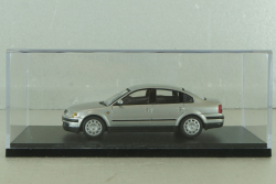 Volkswagen Passat (B5) 1996, silver, Schuco 1:43 