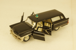 Газ-13С Чайка, Медицинский, Конверсия  СССР 1:43