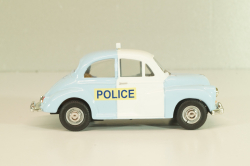 Morris Minor Metropolitan Police 1948, blue/white, VA05803, Vanguards 1:43 Уценка!