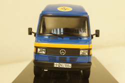 Mercedes 207D Van transport edition 1987, CLC224, IXO 1:43
