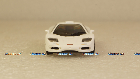 McLaren F1 Roadcar white, 870133822, Minichamps 1:87
