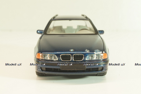 BMW 520i Touring (E39) 1995, dark blue, Schuco 1:43 Уценка!