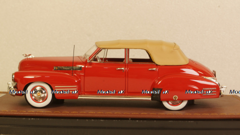 Cadillac Series 62 Sedan Convertible Red Closed top 1941, GLM119202, GLM Models 1:43