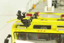 Oshkosh Striker 3000 ARFF Airport Rescue 2004, yellow, TWH078, TWH Collectables 1:50