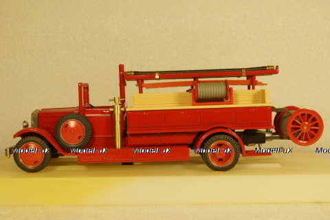 Зис-11 Автодоровец, Ломо 1:43