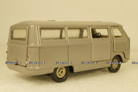 Раф-977 Латвия, з-д Двигатель 1:43  