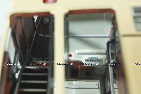 Bussing D2U "Jagermeister" 1951, beige, 439071082, Minichamps 1:43