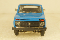 Ваз-2121 Нива, синяя, Тантал/Радон 1:43