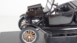 Ford Model T Runabout 1925 Black, SUN1886, SunStar 1:24