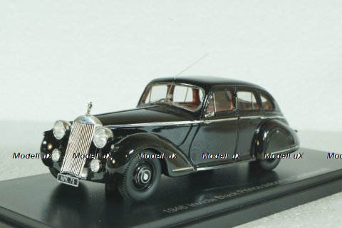 Invicta Black Prince saloon by Charlesworth1946, EMEU43008B,  ESVAL Model 1:43