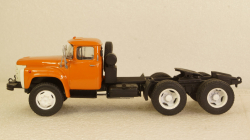Зил-133ВЯ тягач, рыжий, Алник43 1:43