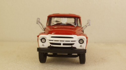 Зил-133В1 тягач, крассный, Алник43 1:43