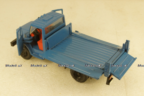 Зил-4331 бортовой, з-д Вега 1:43 