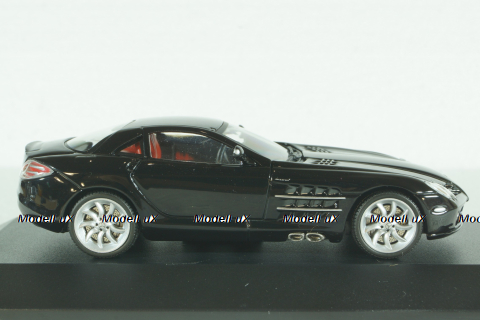 Mercedes McLaren SLR Coupe 2003, black metallic, MOC065, IXO 1:43