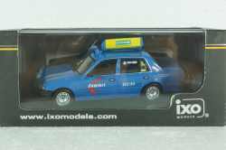 Toyota Crown Taxi 2004, blue, MOC083, IXO 1:43