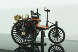 Mercedes Benz Patent Motor car 1886 black, CLC331N, IXO 1:43