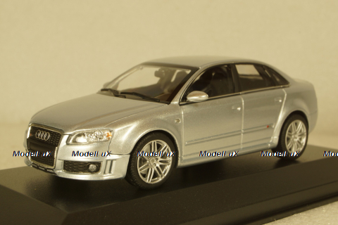 Audi RS4, 2004 silver metallic, 940014601, Maxichamps 1:43