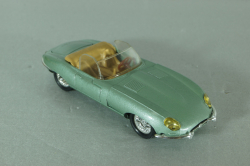 Jaguar E-type Cabrio 1961, light green, Eligor 1:43