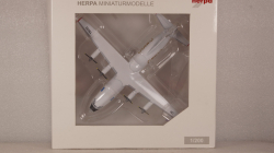 Ан-10А Antonov AN-10 Алма-Аты модель самолета, Herpa 1:200