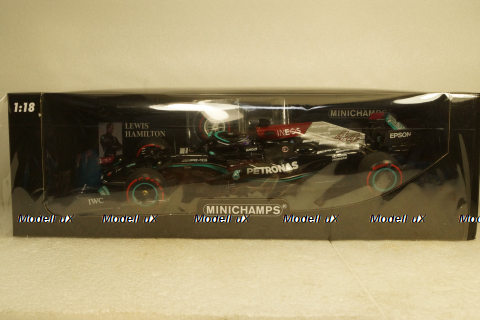 Mercedes  AMG Petronas Formula 1 Team W12 E Performance Hamilton 100TH Pole  Spanish GP 2021, 110210444, Minichamps 1:18