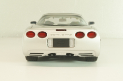 Chevrolet Corvette (C5) Coupe 1999, silver, UT0597, UT Models 1:18
