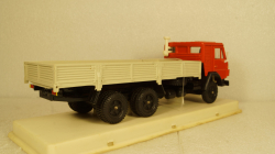 КамАЗ-53212, 02.1988 красный/белый, Арек 1:43