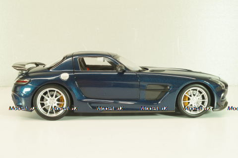 Mercedes-Benz SLS AMG Black series 2013, blue metallic, 110033026, Minichamps 1:18