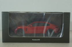 Porsche Panamera GTS 2016, red, WAP0207310J, Herpa 1:43