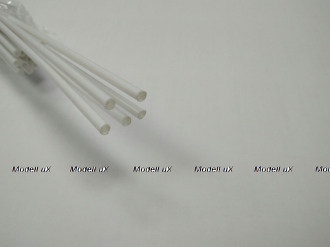 Труба круглая пластиковая 3х250мм цвет белый