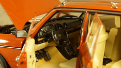 Mercedes 200TE S123 W123 T-Modell red, 183732, Norev 1:18