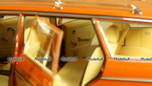 Mercedes 200TE S123 W123 T-Modell red, 183732, Norev 1:18