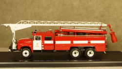 Зил 133Г1 АЦ-40 с телескопическим подъемником, Казань 1980 г., TruckTyr 1:43