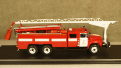 Зил 133Г1 АЦ-40 с телескопическим подъемником, Казань 1980 г., TruckTyr 1:43