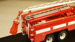Зил 133Г1 АЦ-40 с телескопическим подъемником, Казань 1980 г., TruckTyr 1:43